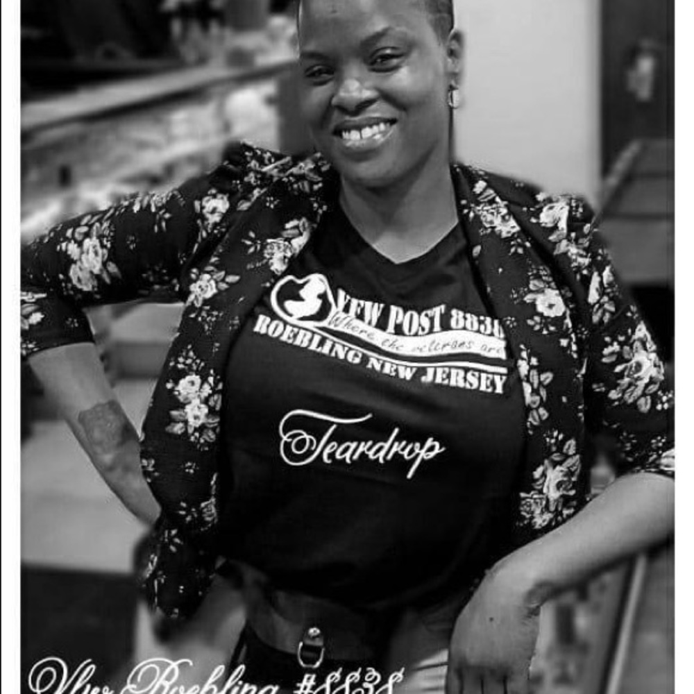 Hello please leave a comment👇🏾 - Picture 6 of 12